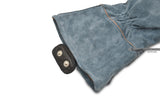 Snaps on the Luftwaffe electrically heated flying gloves