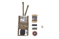 German sewing kit with contents