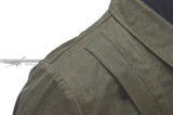 Top pocket of grünmeliert german paratrooper smock is separate from the top seam